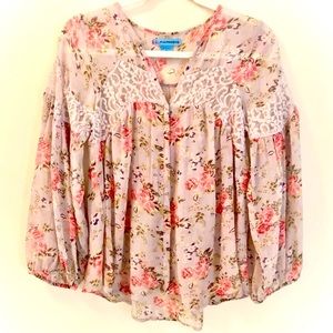 Flutterbye Boho Floral Sheer Blouse - Sz Med